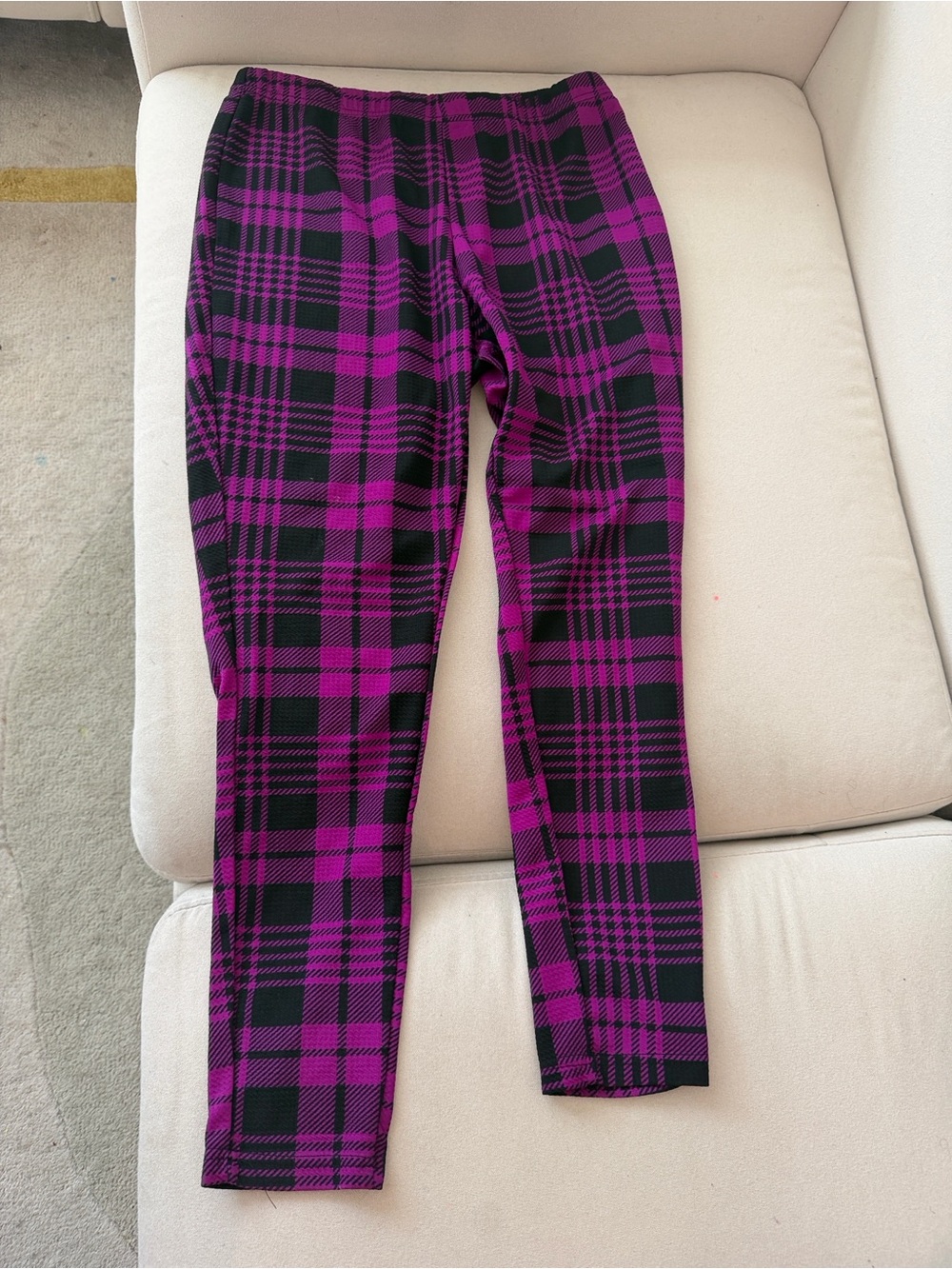 EMERY ROSE Womens 1XL Purple Black Plaid Tartan Stretch Leggings Elastic Waist